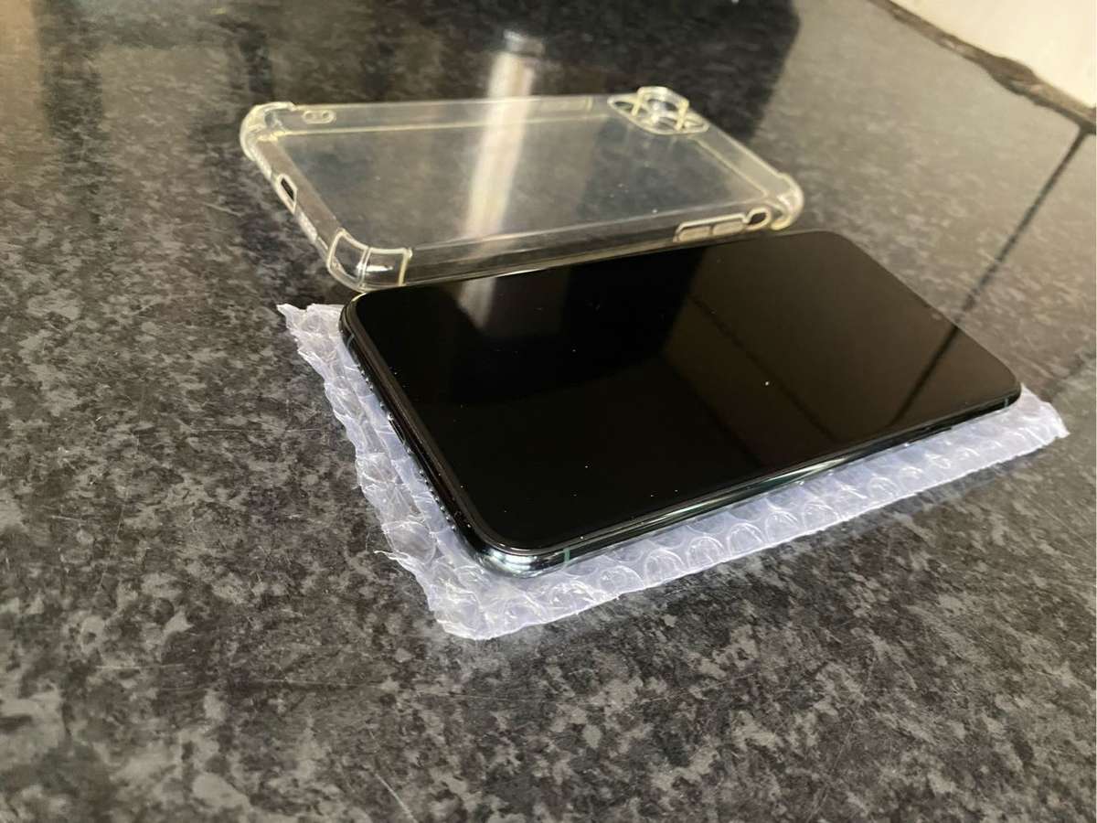 iPhone 11 Pro Max 64gb(no Face ID)