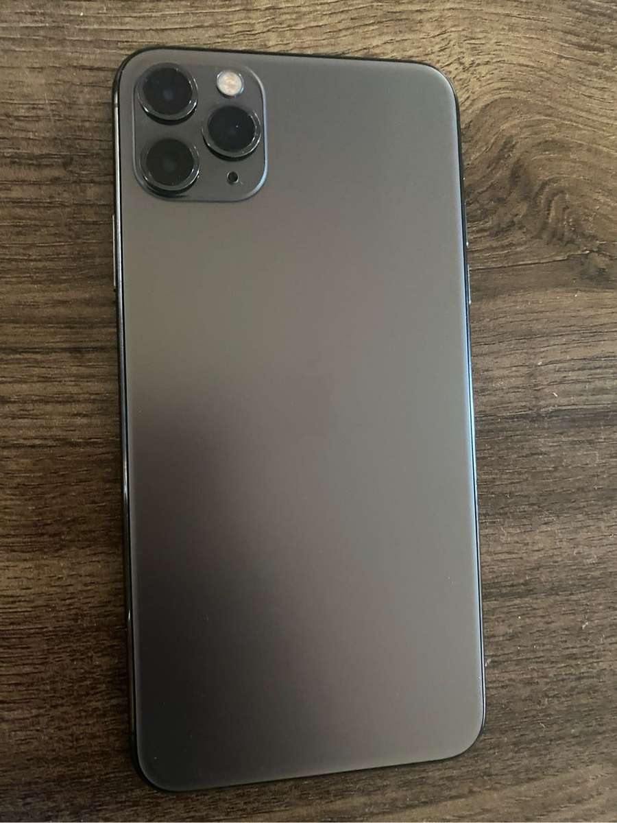 iPhone 11 pro max 64gb