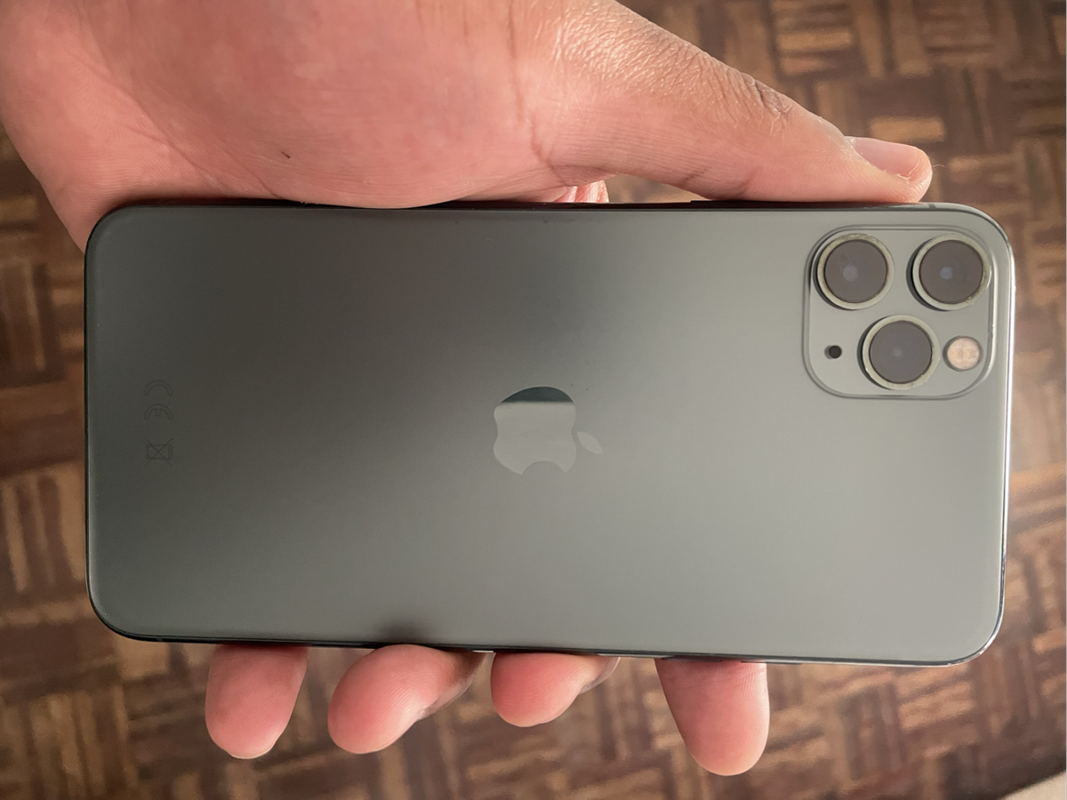 iPhone 11 Pro Max 64gb(no Face ID)