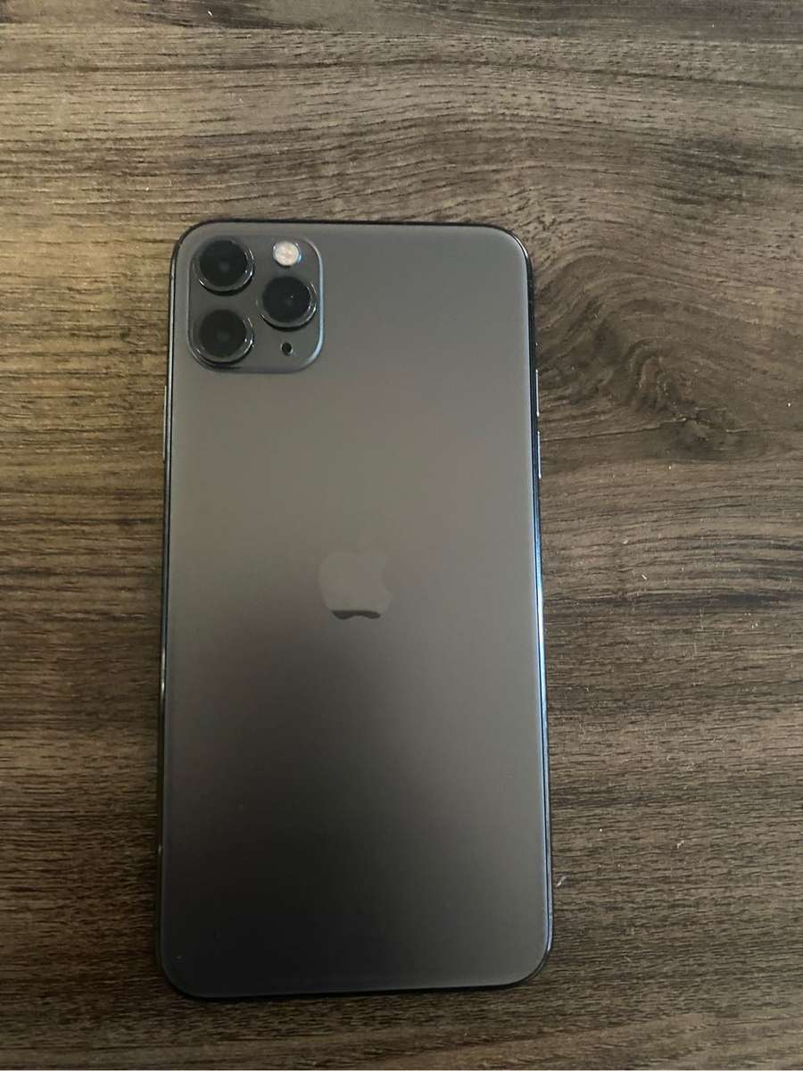 iPhone 11 pro max 64gb