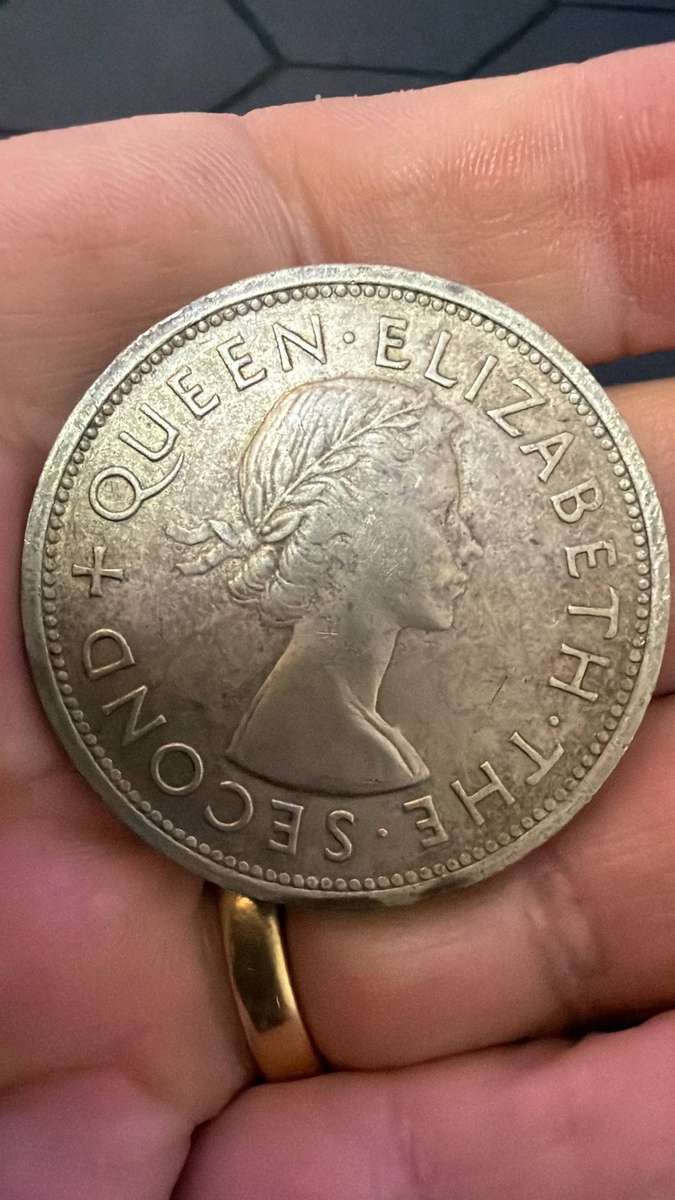 Southern Rhodesia 1953 crown - silver