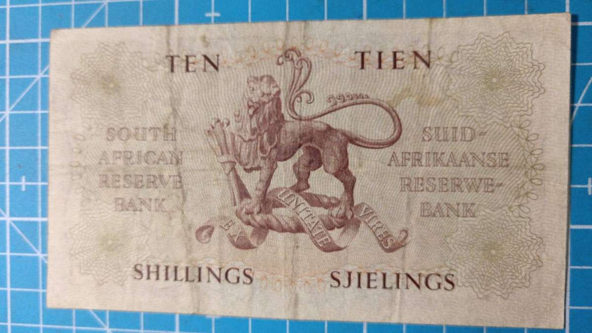 MH de Kock 10 shilling note dated 8.12.51