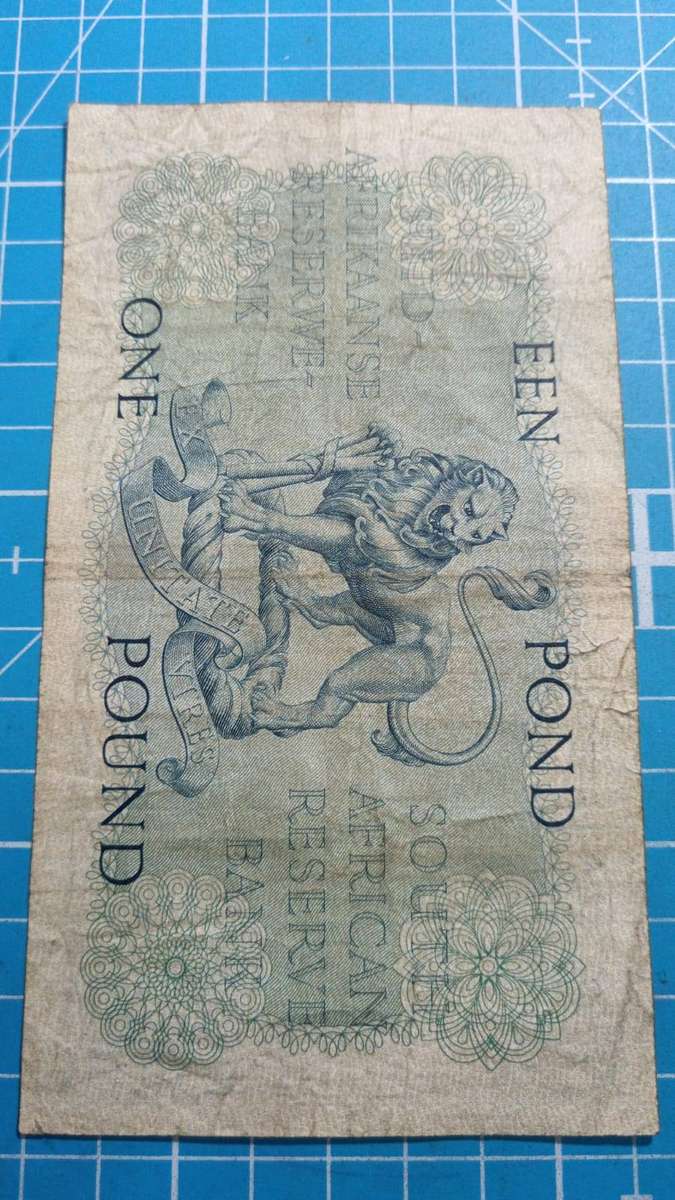 MH de Kock  1 pound note dated 2.11.56