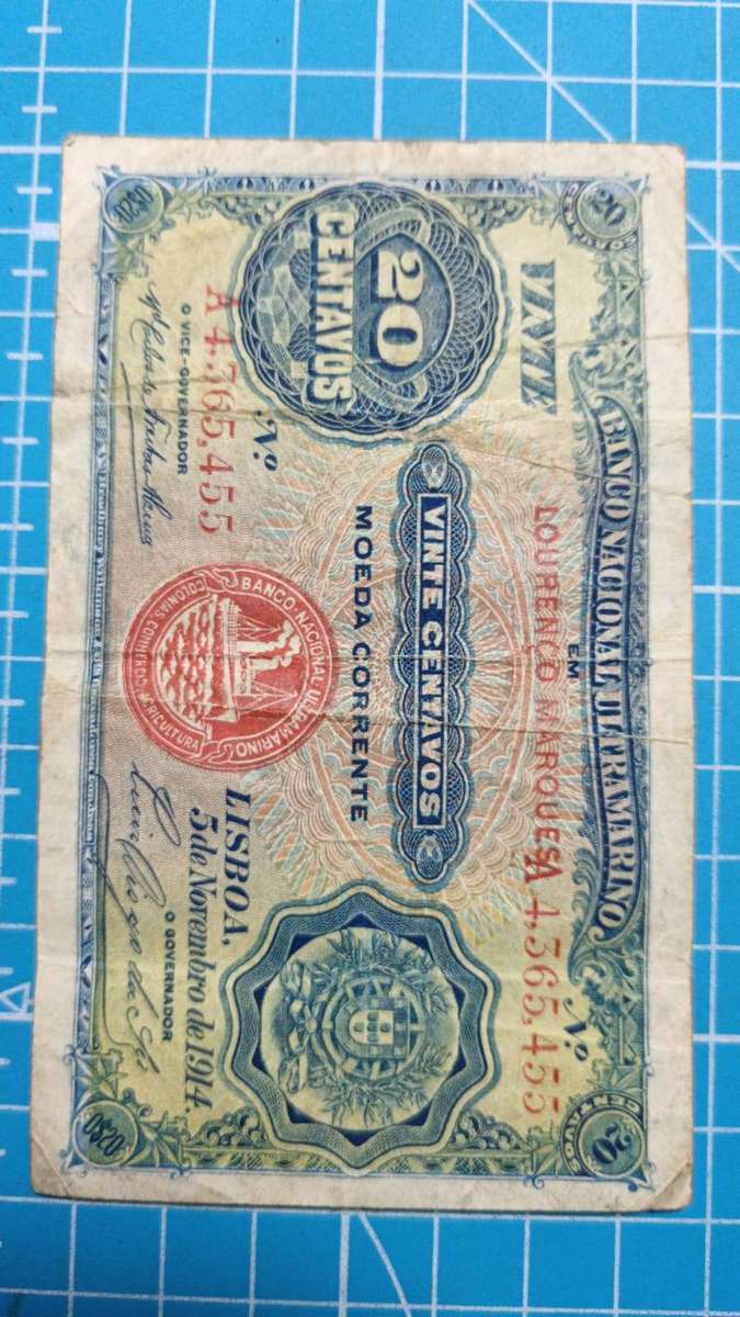 Mozambique 20 centavos note