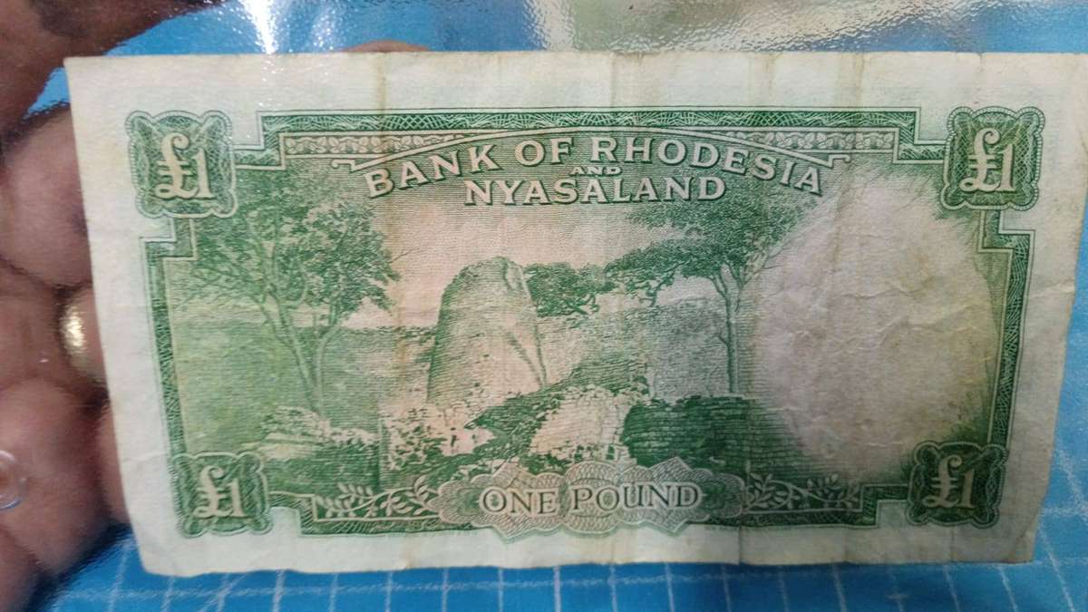 Rhodesia and Nyasaland 1 pound note 1961