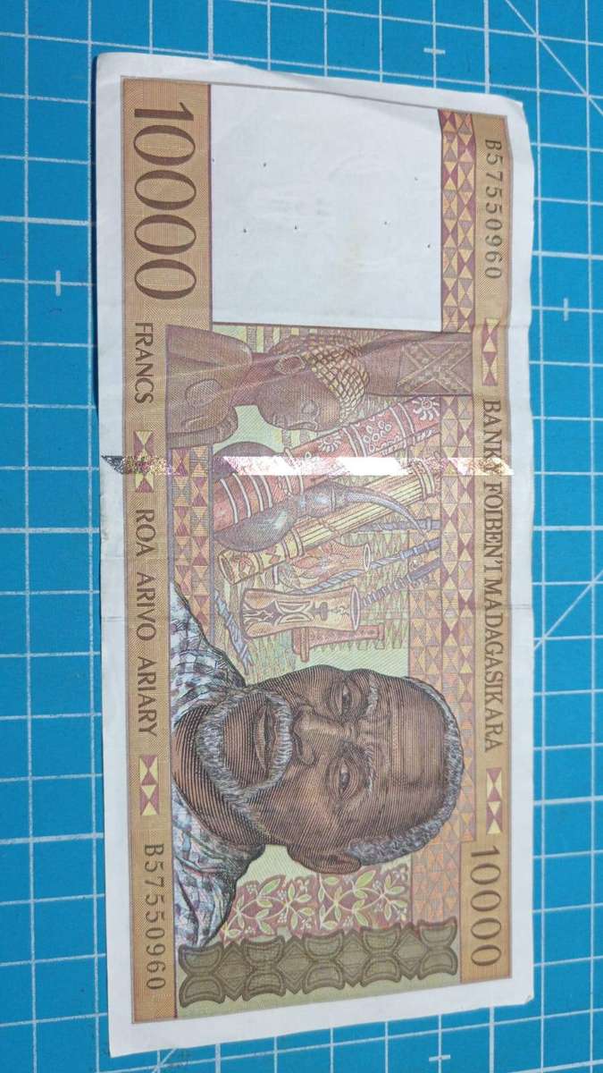 Madagascar 10000 Francs