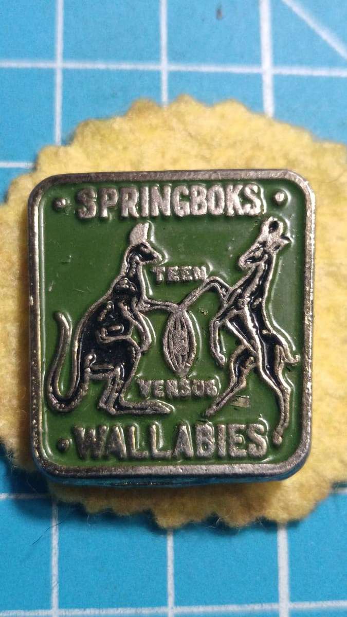 spingbok wallabies rugby pin