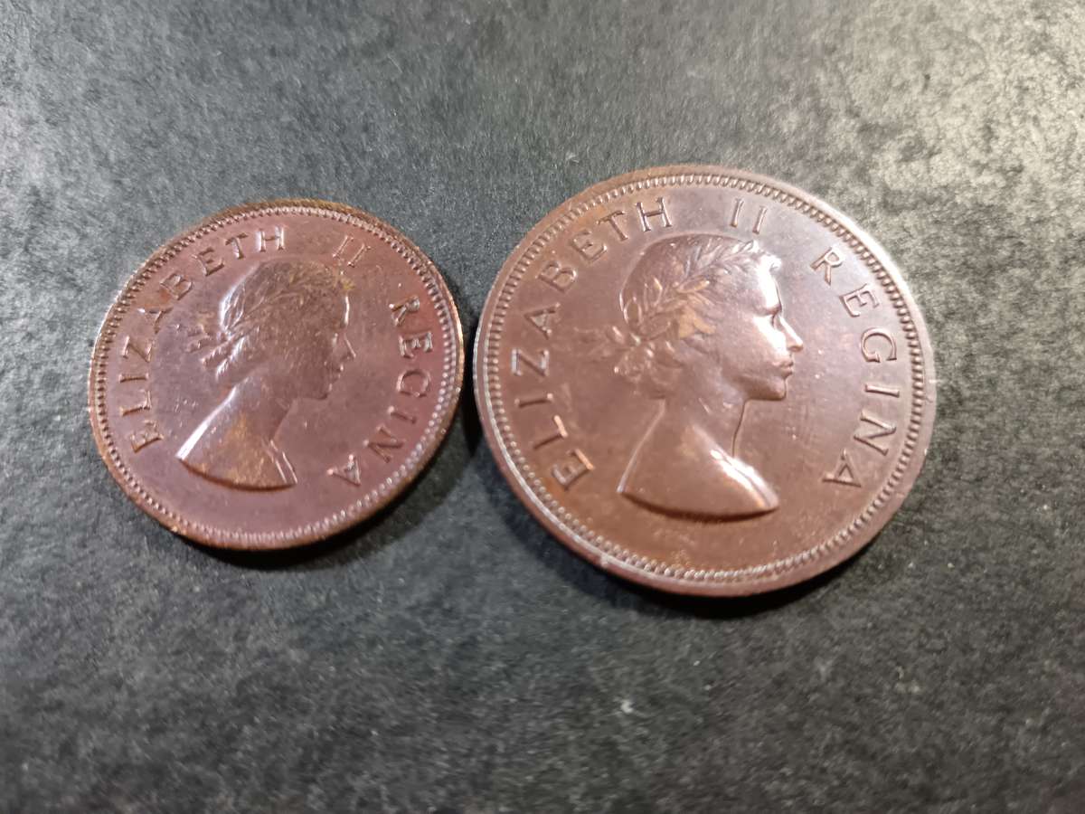 1958 1/2 and 1 pennie