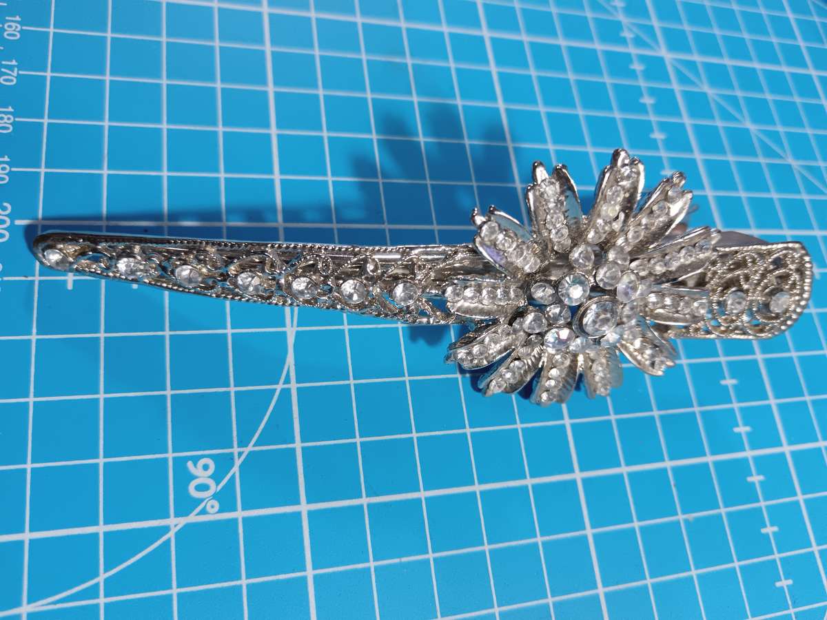 Hair clip