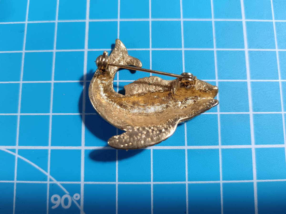 Costume Jewellery - fish Brooch