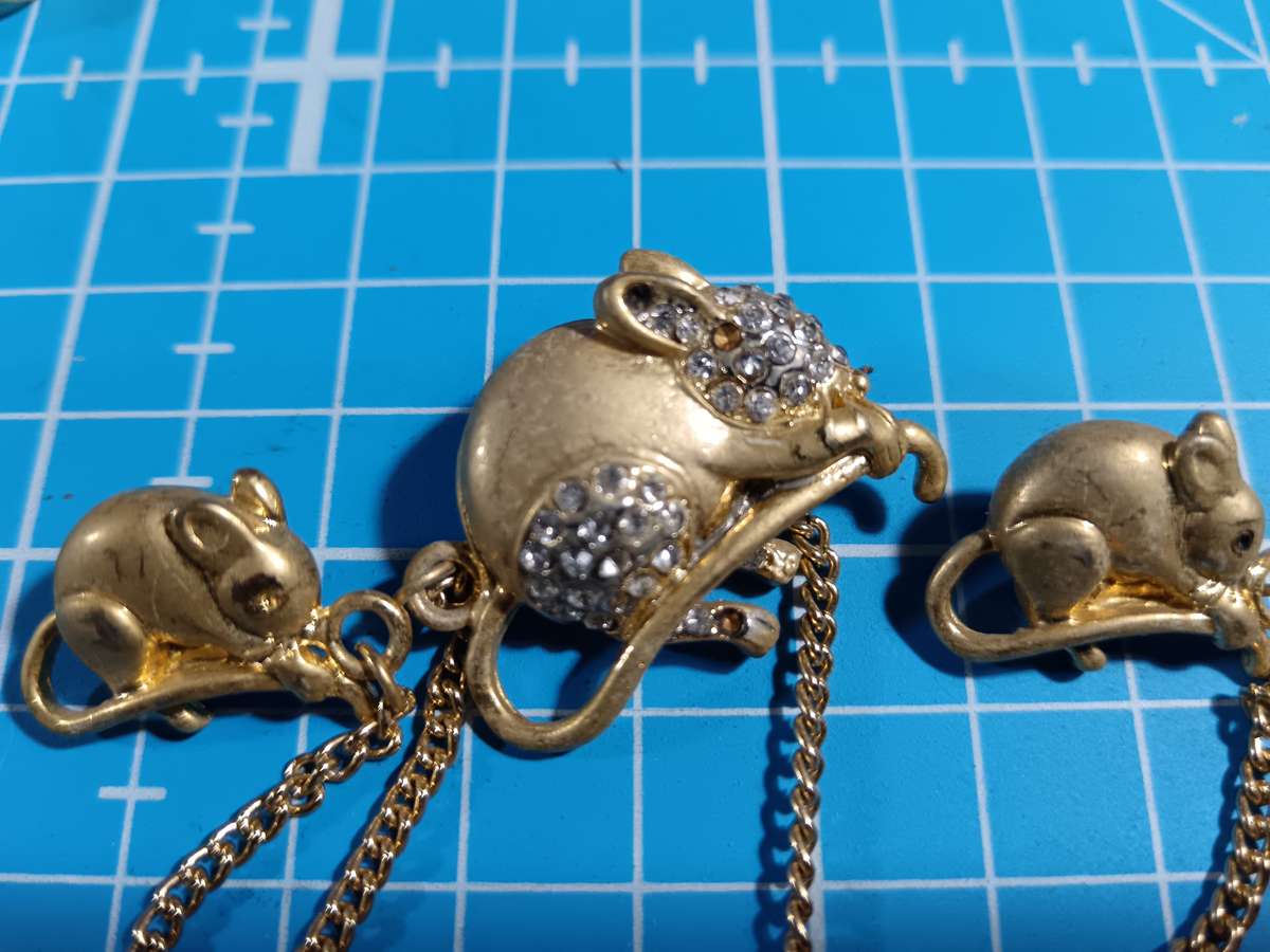 Costume Jewellery - Mice group