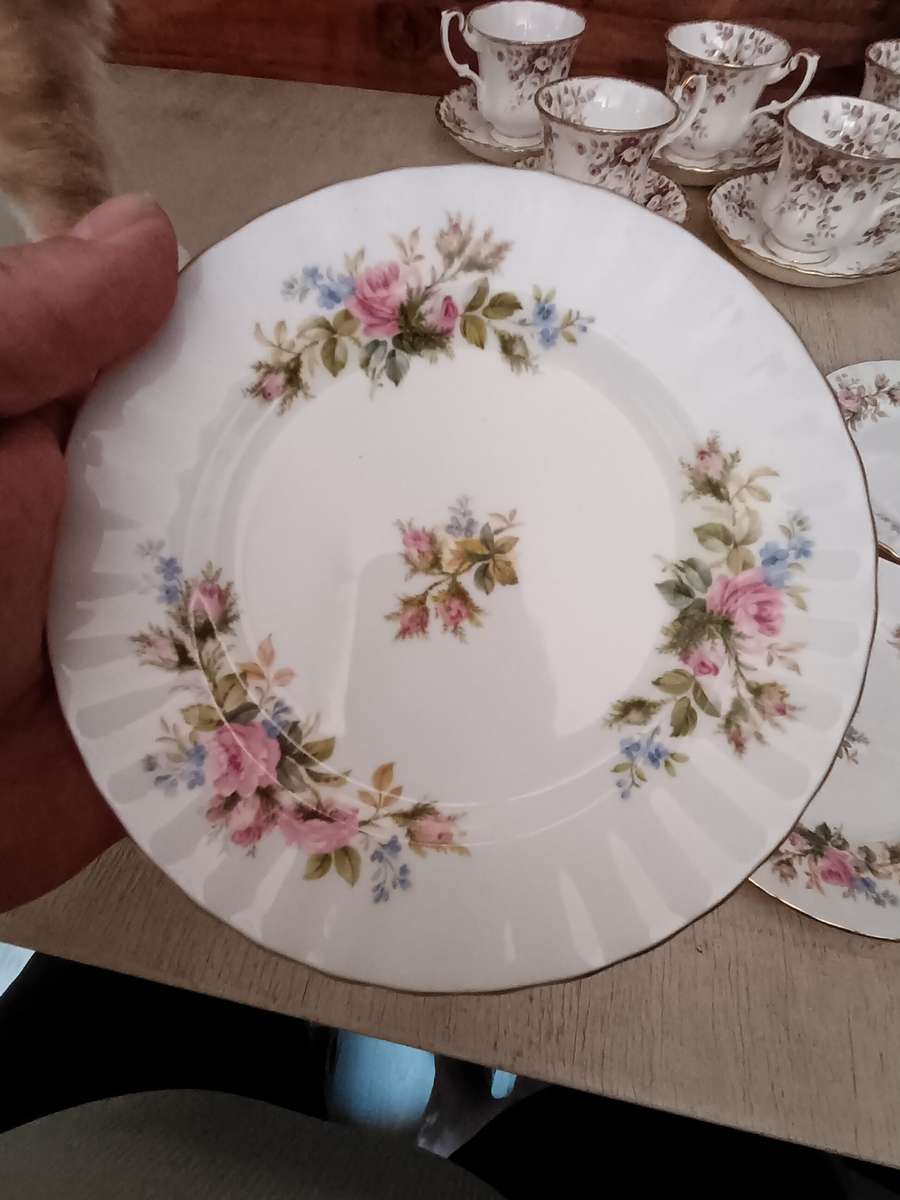 Royal Albert Moss Rose side plates - set of 6