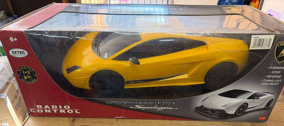 Lamborghini Gallardo LP 570-4 remote control car