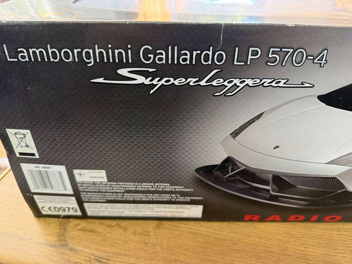 Lamborghini Gallardo LP 570-4 remote control car
