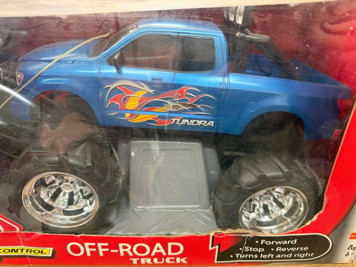 Eztec Offroad Truck remote control car