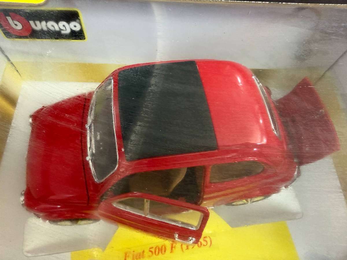 Burago Fiat 500 F 1965 - scale 1:18