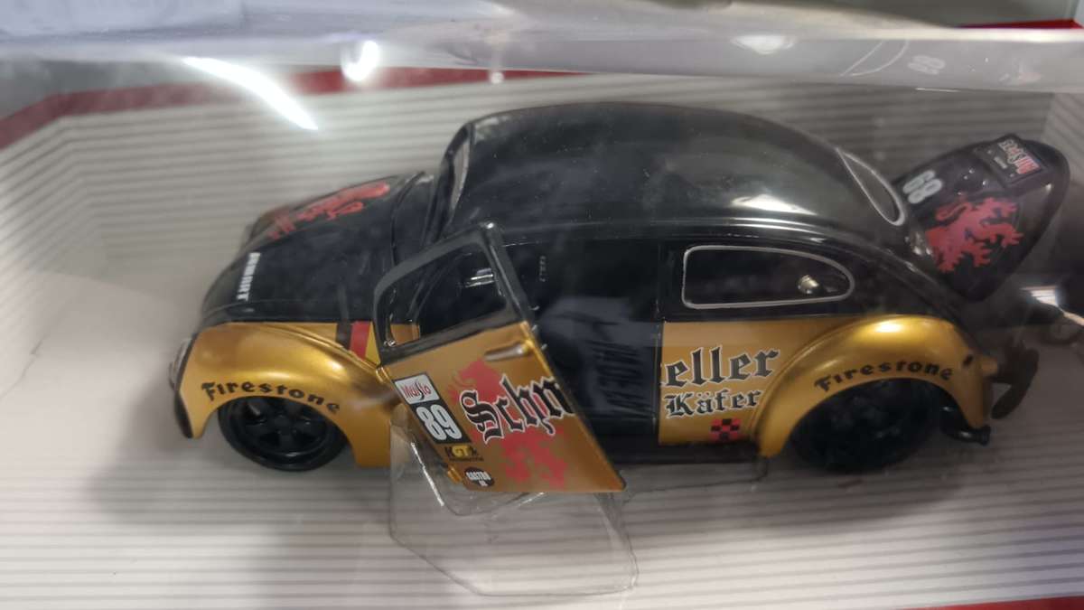 Maisto 1:24VW Beetle in Box