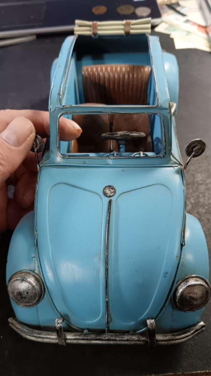 VW Beetle Model - No Box