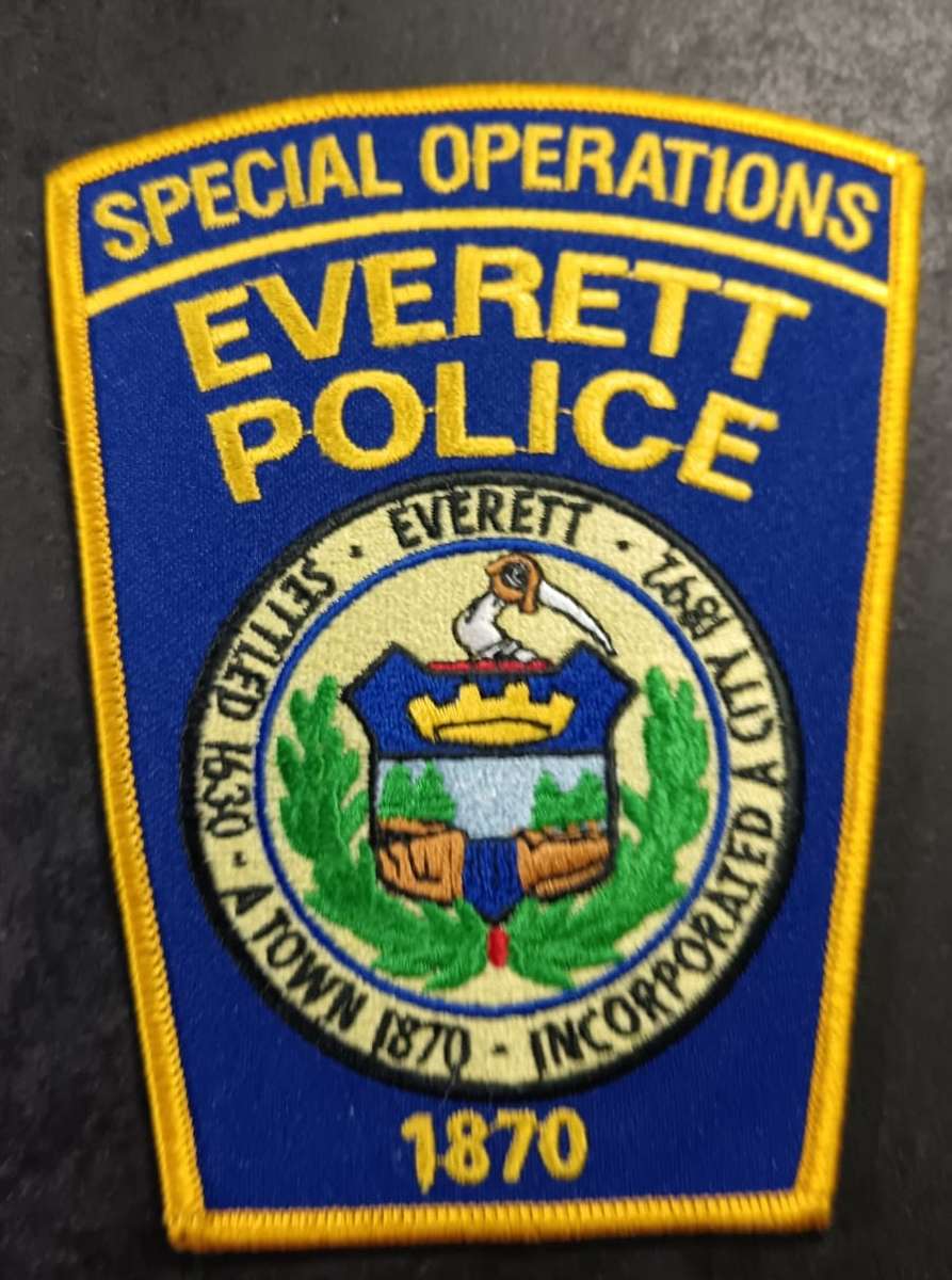 International - Police Patch Badge