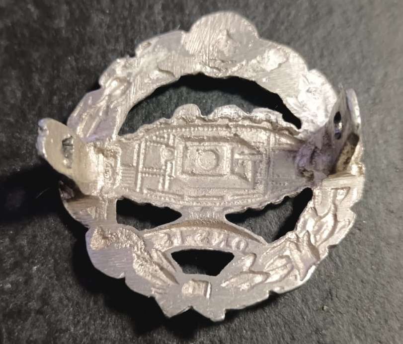 World War Two South African Tank Corps Cap Badge