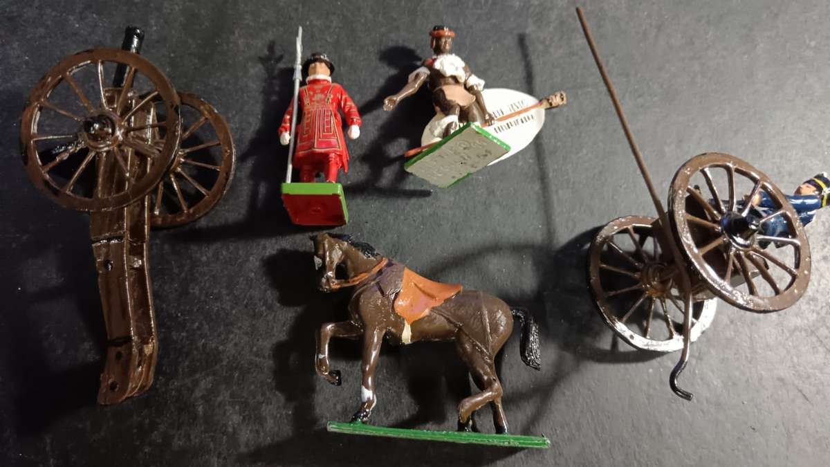 Collection of Detailed Lead Hand Painted Figurines/Soldiers