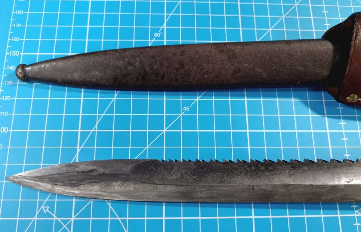 German Model KS98 Sawback Bayonet with Scabbard ( Butcher Blade )