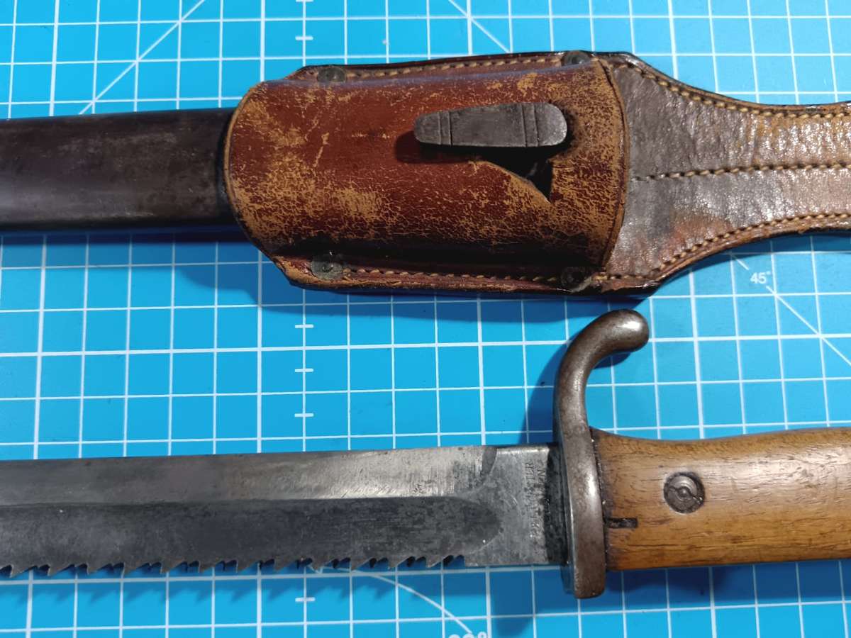 German Model KS98 Sawback Bayonet with Scabbard ( Butcher Blade )