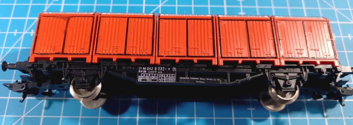 Lima HO Scale Goods Wagon