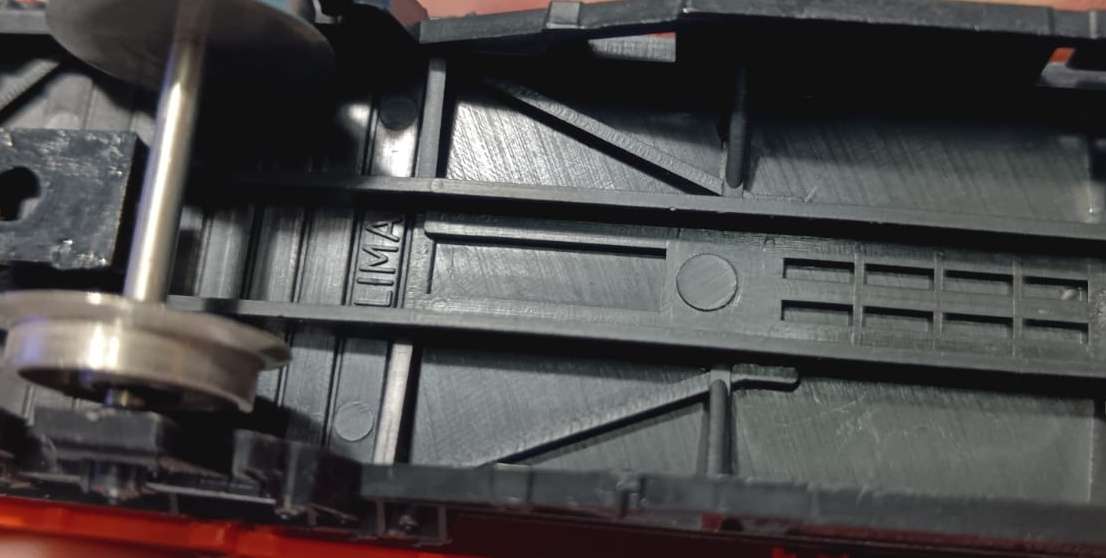 Lima HO Scale Goods Wagon