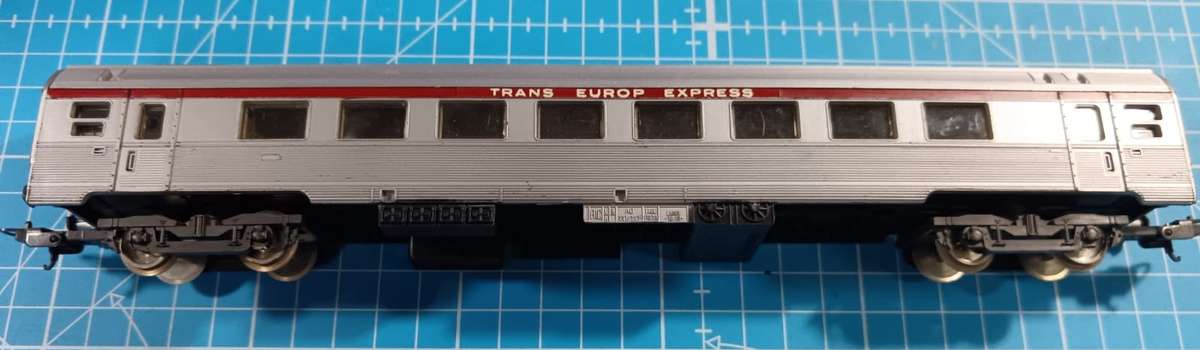 LIMA HO: Passenger Coach