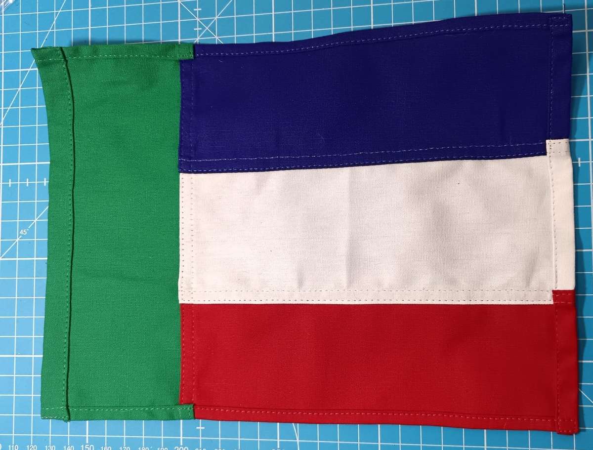 AWB - The Afrikaner Weerstandsbeweging - Afrikaner Resistence Movement 4 Kleur Desk Flag