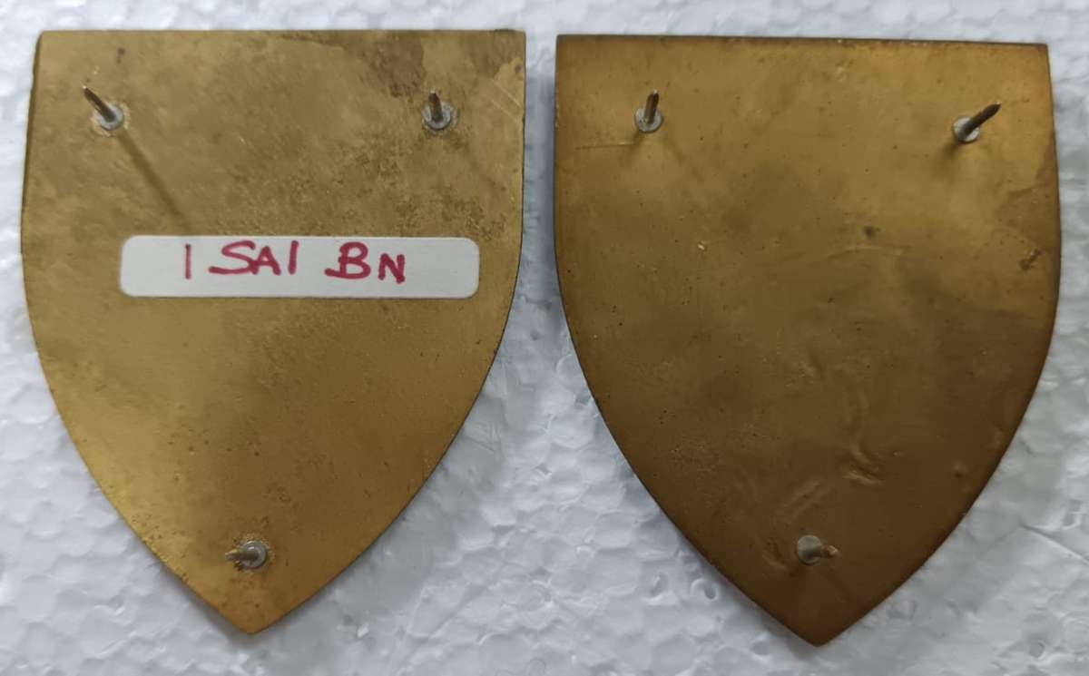 SADF - 1 SA Infantry Shoulder Flash Pair