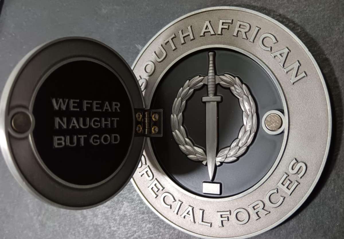 SADF/SANDF - Large Special Forces ( Recce ) Challenge Coin ( Special Piece )