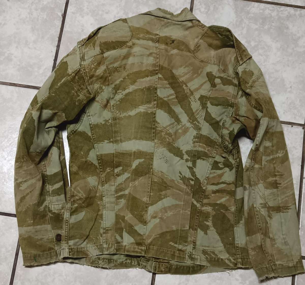 Border War Pick  Up - Terrorist French Tap47/52 Lizzard Camo Jacket