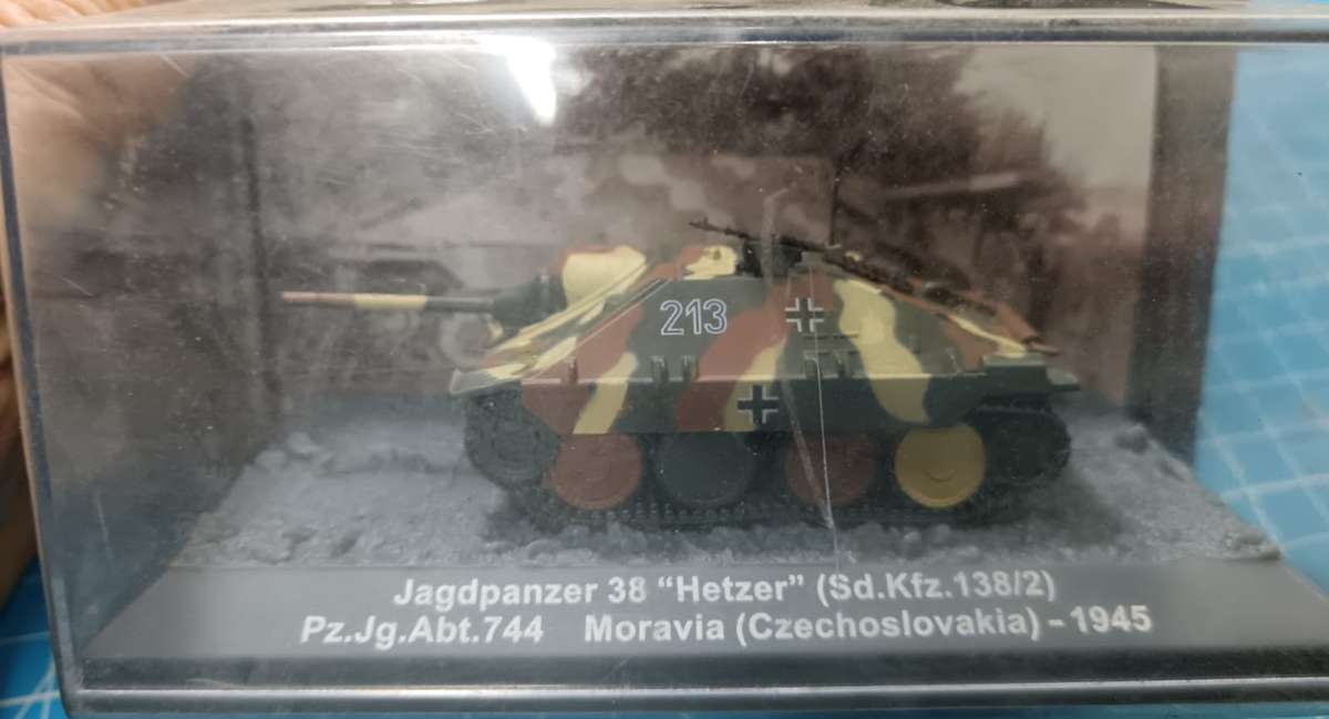 DeAgostini Diecast Military Models - Military Tanks