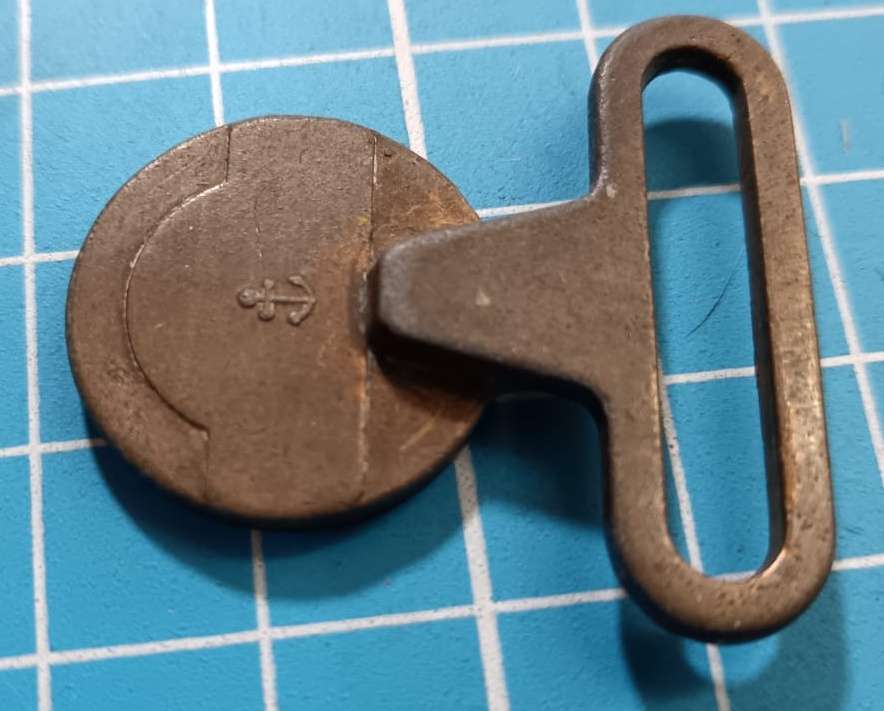 Unknown Belt Buckle ( Incomplete )