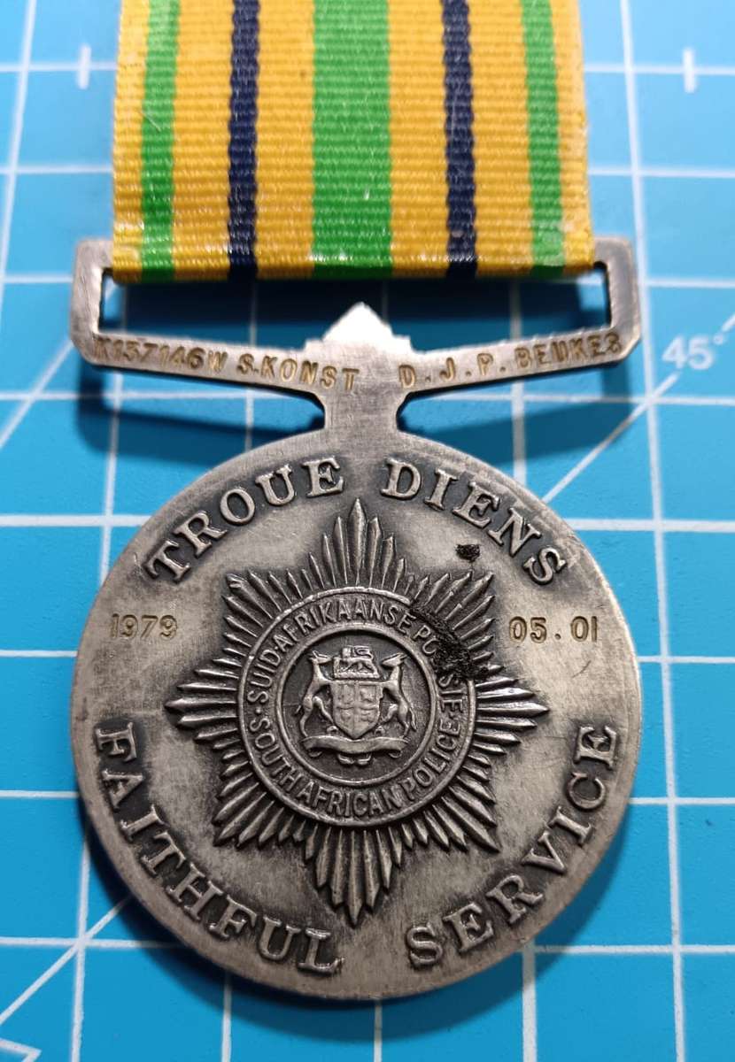 Full Size South African (SAP) Silver Medal for Faithful Service: DJP Beukes
