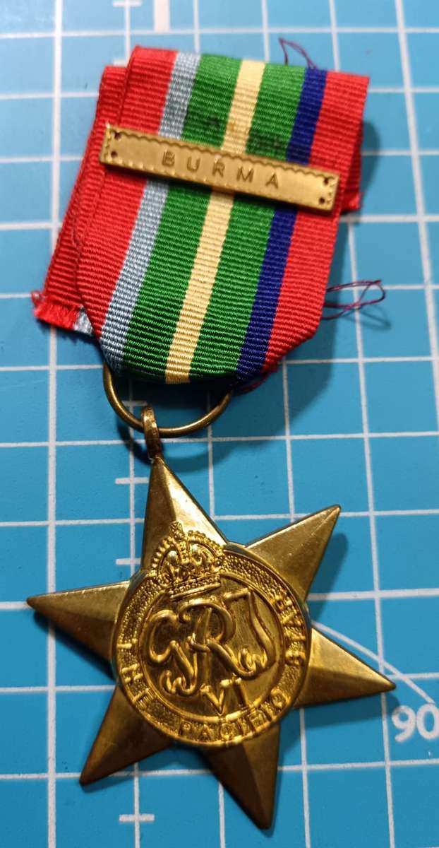 United Kingdom Issue - Full Size World War Two Pacific Star