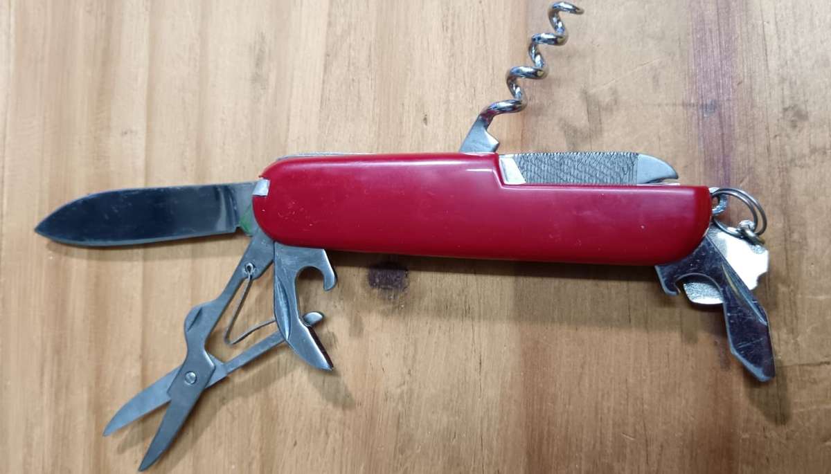 Swiss Army Pocket Knife