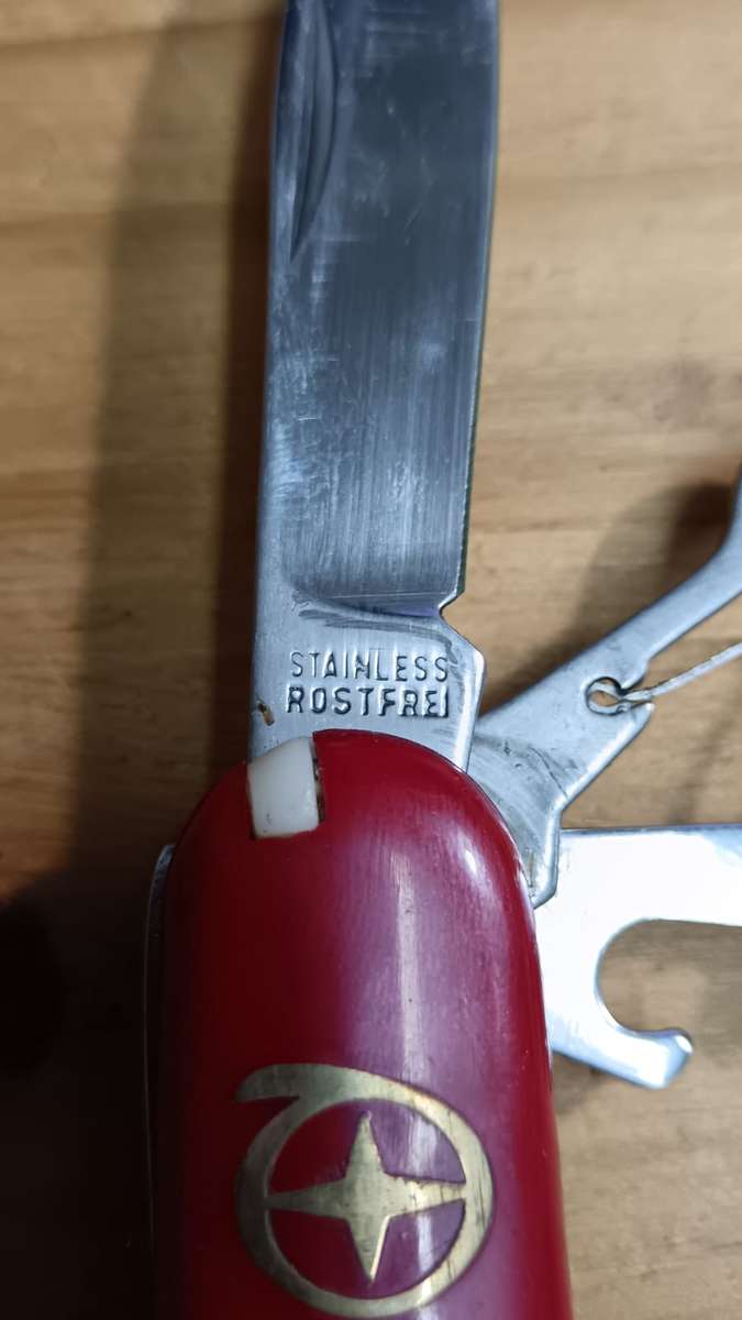 Swiss Army Pocket Knife