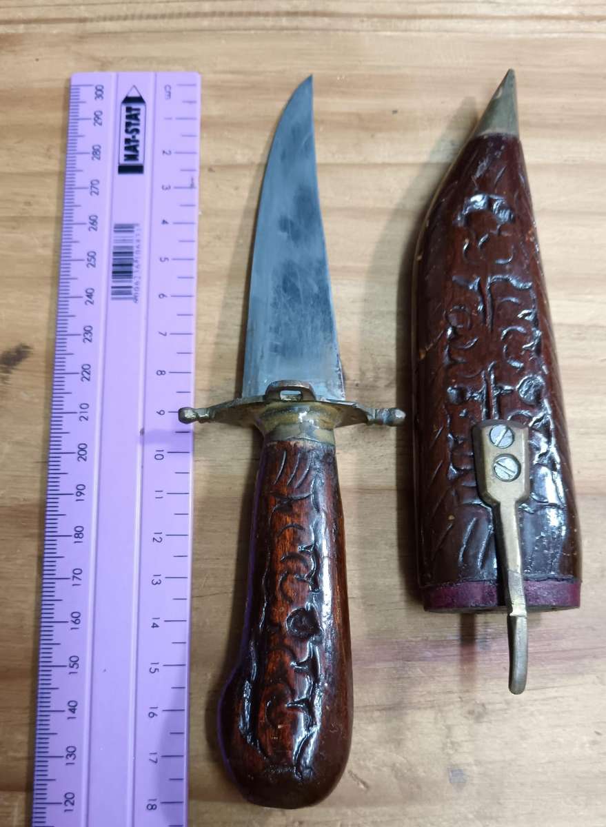 Vintage Carving Knife with Sheath