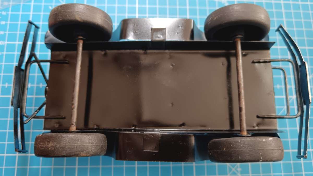 Large Vintage Car Metal Model