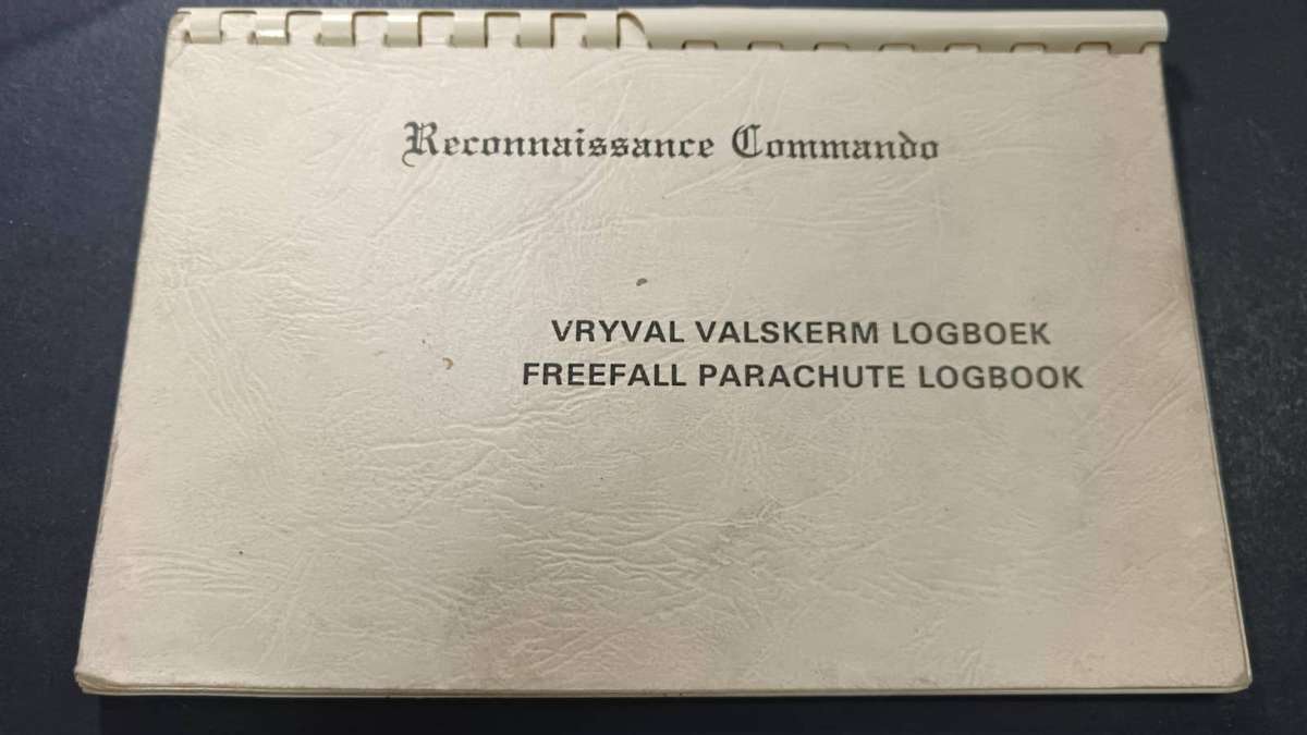Special Forces Super Soldier - Mike West ( SAS and Recce ) Freefall Parachute Logbook
