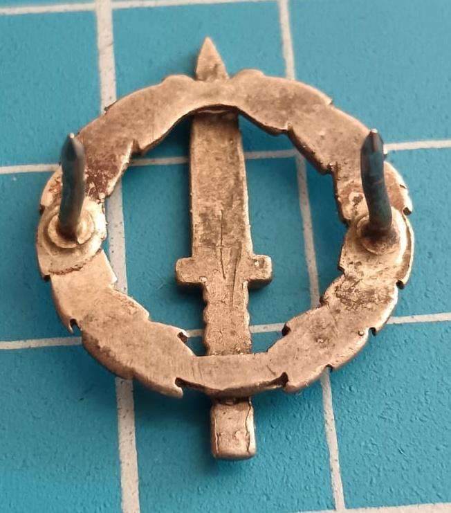 SADF - Special Forces 1st Type Operators Badges ( Antqiue Metal ) - Mess Dress