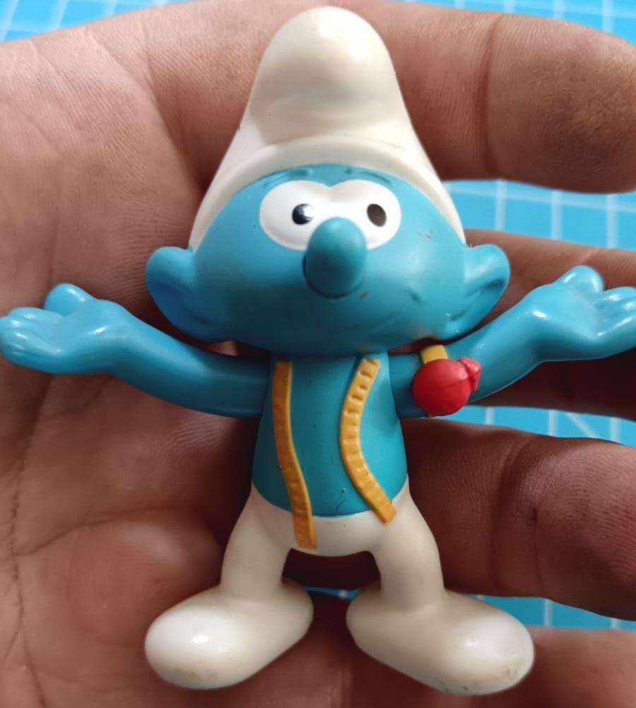 Vintage SMURFS Figurine
