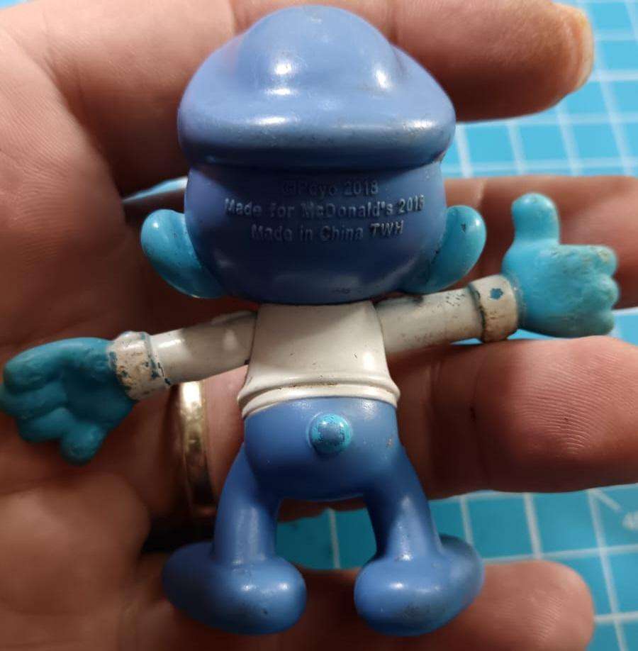 Vintage SMURFS Figurine
