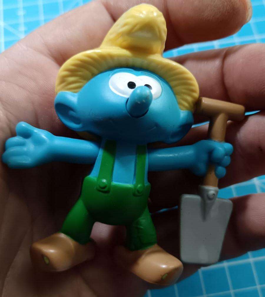 Vintage SMURFS Figurine