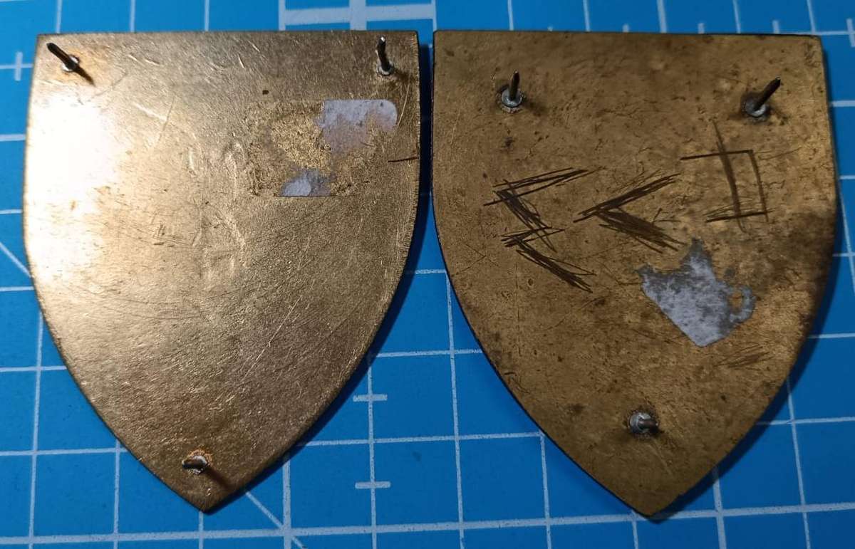 SADF - 4th Artillery Regiment Shoulder Flashes