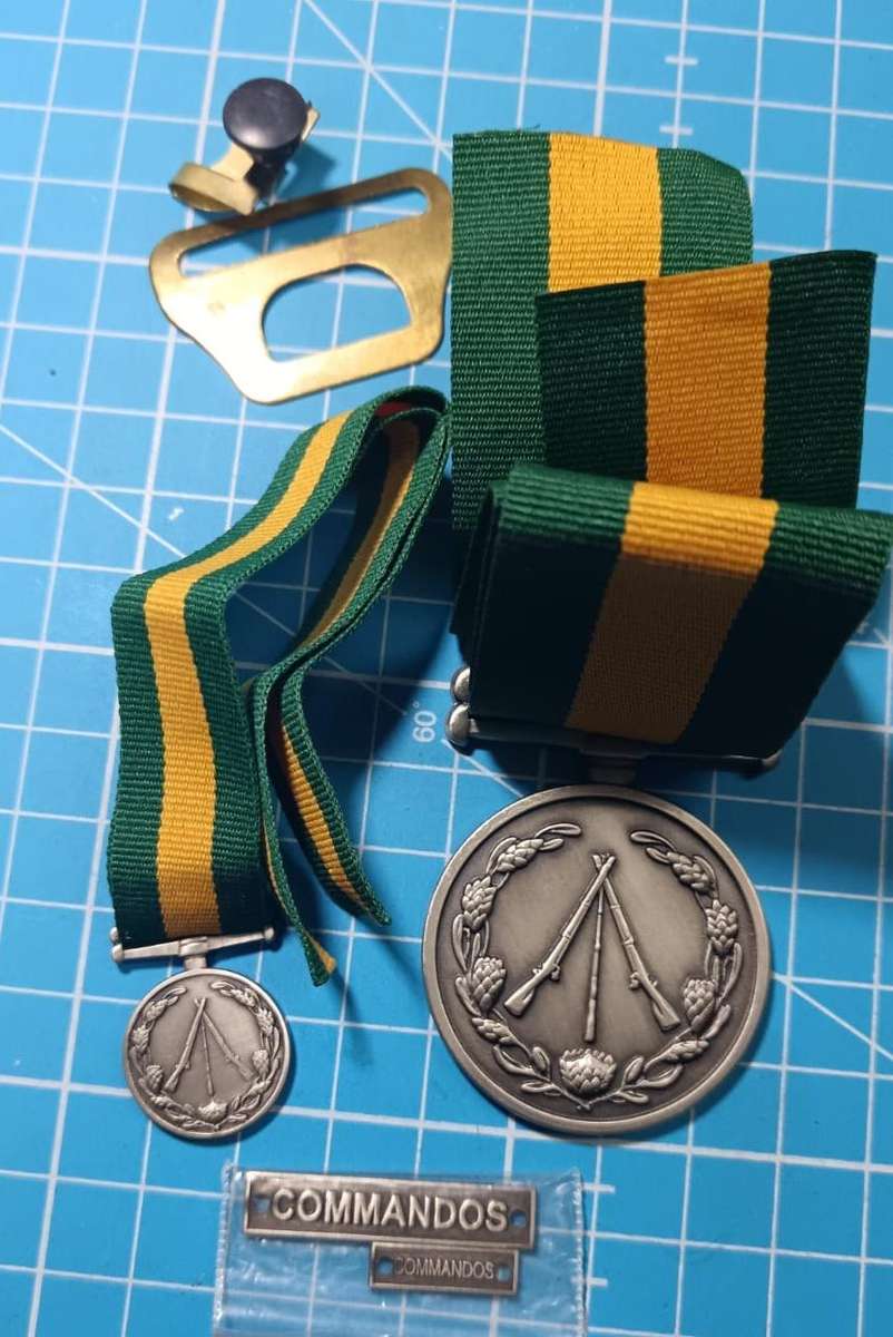 SADF - Full Size Plus Miniature Commando Closure Medals