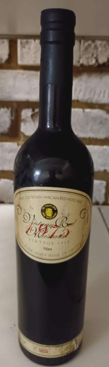 Very old South African Red Muscadel - Vintage 1975